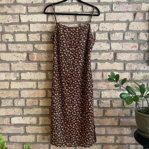Sadie & Sage Brown Floral Midi Dress